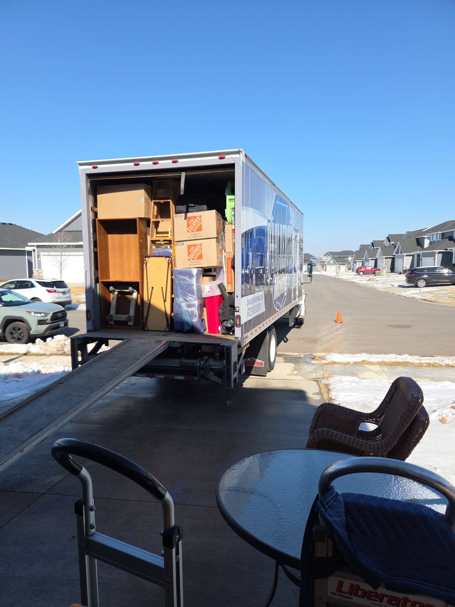 Seamless Moving Made Easy in Savage MN image