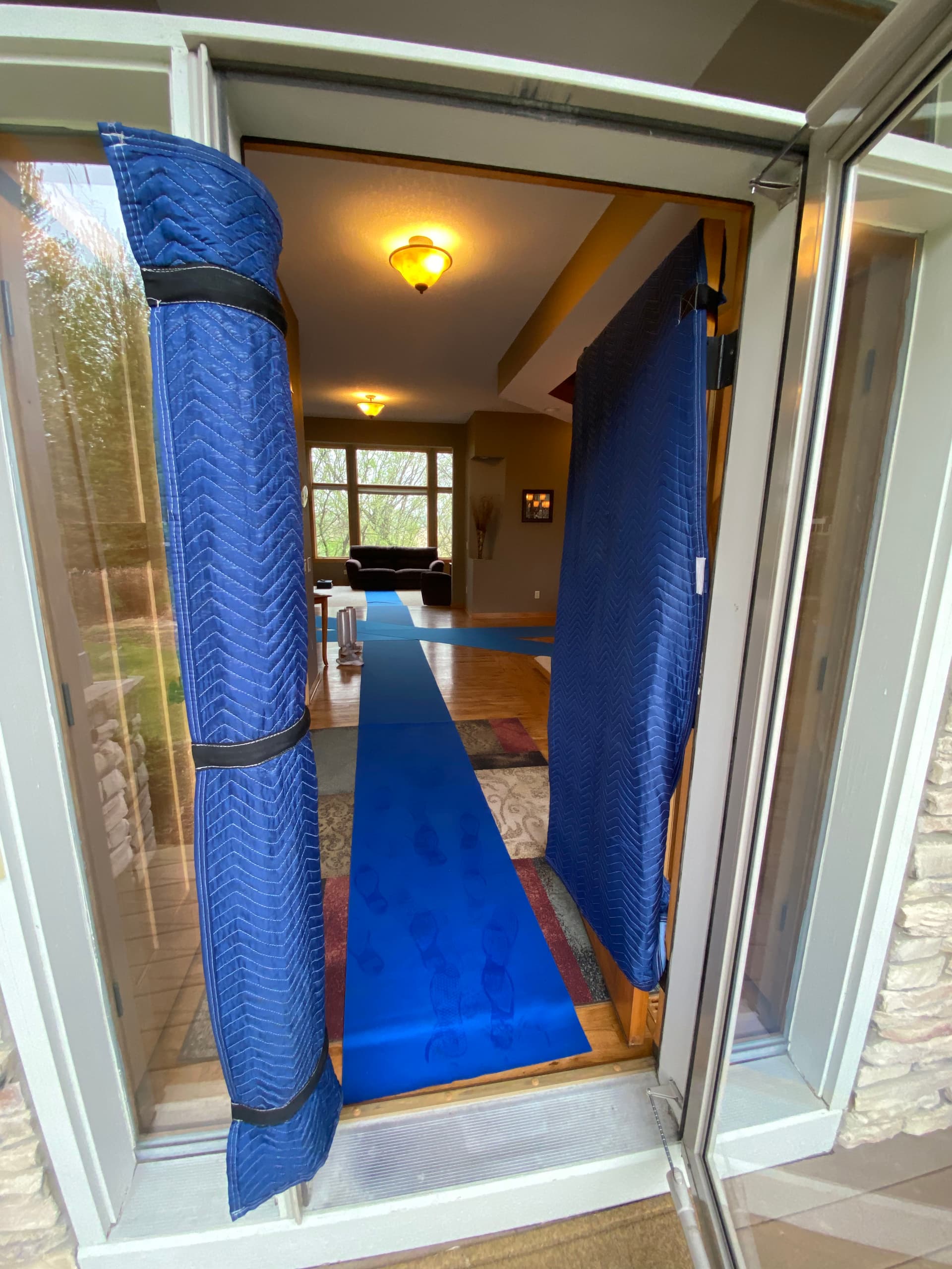 Gallery photos for How We Protect Your Home and Furniture on Moving Day: Image #4