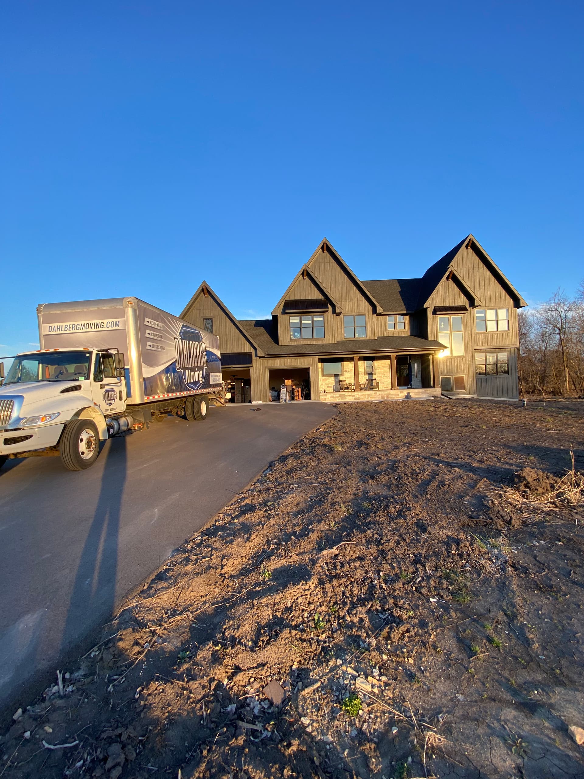 Gallery photos for New Build Move-In Done Right by Dahlberg Moving: Image #2