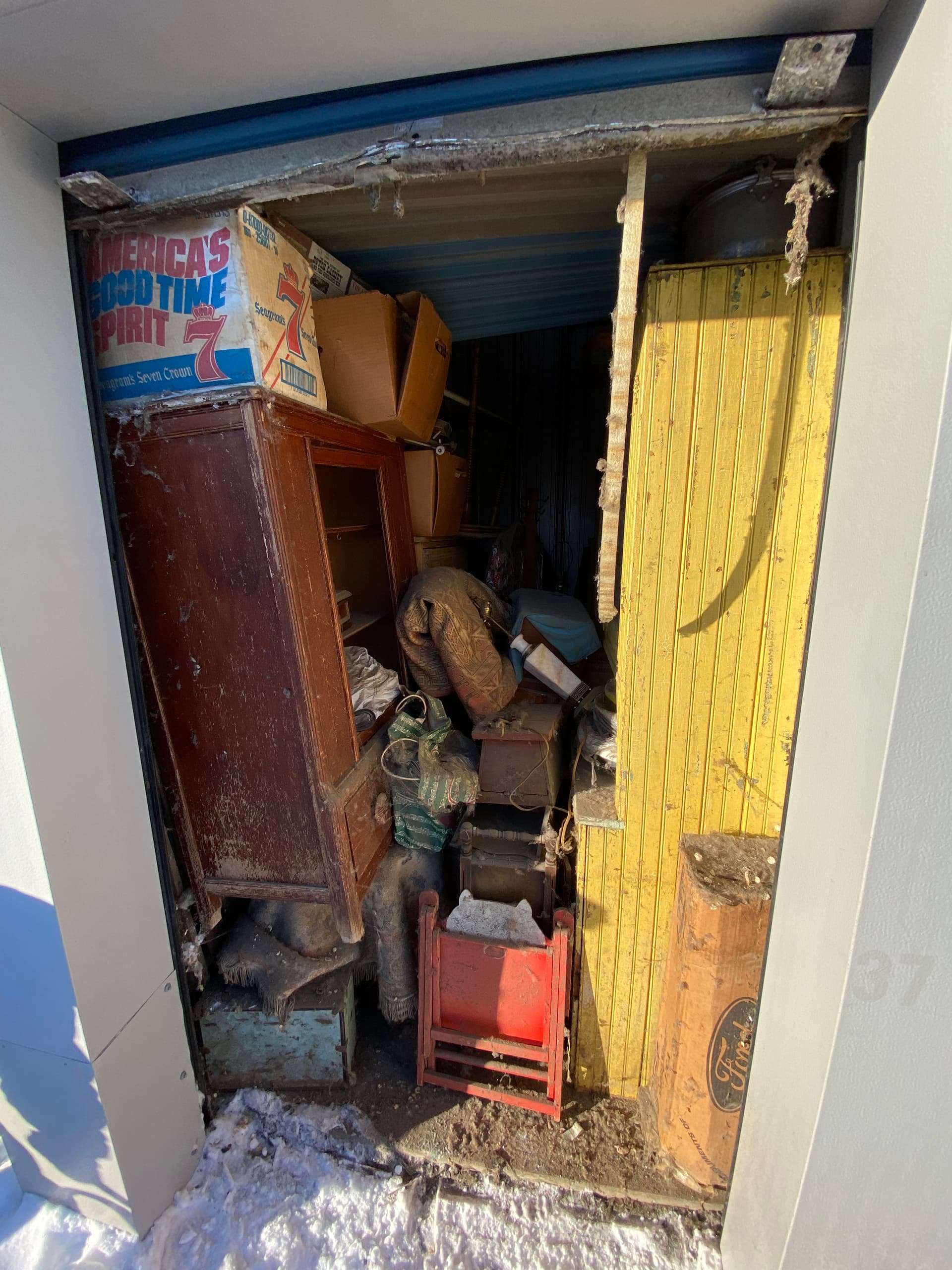 Gallery photos for Storage Unit Cleanout in Shakopee MN: Image #4