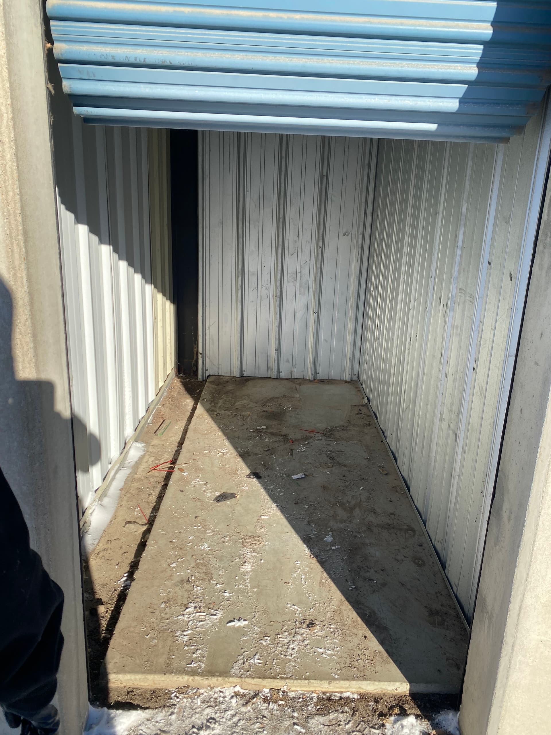 Gallery photos for Storage Unit Cleanout in Shakopee MN: Image #3